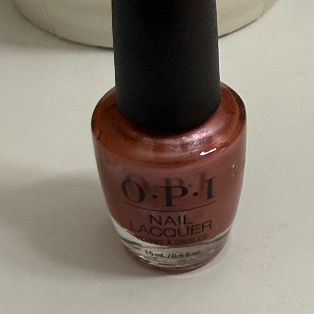OPI Chicago Champagne Toast